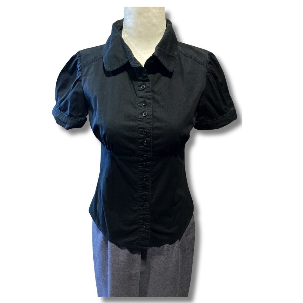 SEDUCTION Black short-sleeve fitted button-front shirt vintage Y2K SMALL MEDIUM